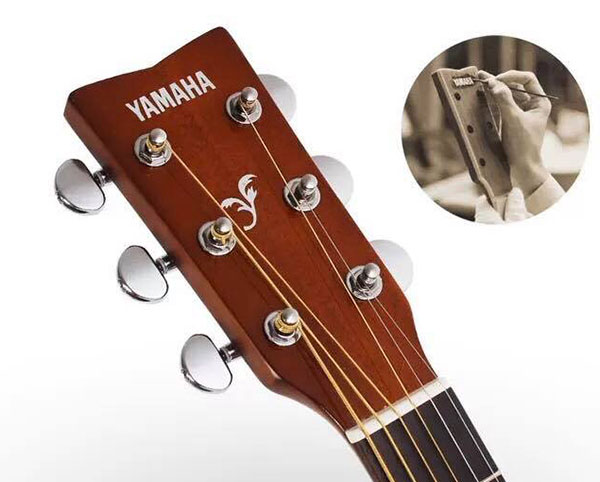 Dau-dan-guitar-yamaha-f310-moi
