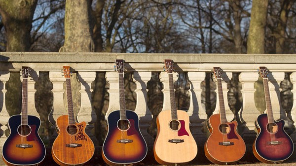 Dan-guitar-tanglewood-twud-chat-luong-dang-cap-mau-ma-dep-ma-muc-gia-cuc-re-3