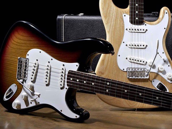 Lam-the-nao-de-mua-duoc-dan-guitar-dien-fender-chinh-hang-gia-re-1