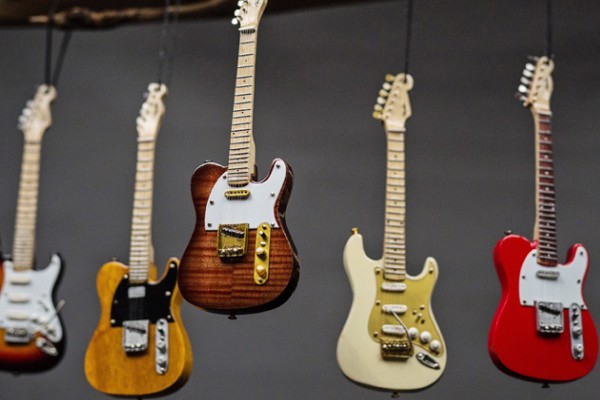 Bảng Giá Đàn Guitar Thương Hiệu Fender