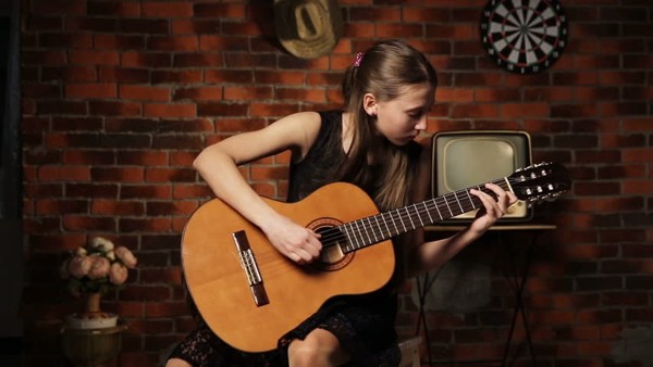 Bat-mi-6-bi-mat-danh-cho-nguoi-hoc-dan-guitar-3