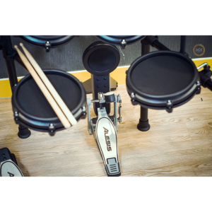 Trong-dien-tu-alesis-nitro-mesh-6