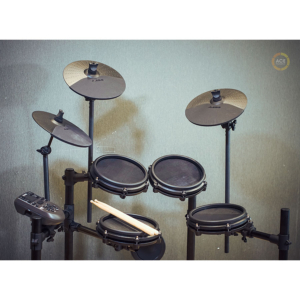 Trong-dien-tu-alesis-nitro-mesh-8