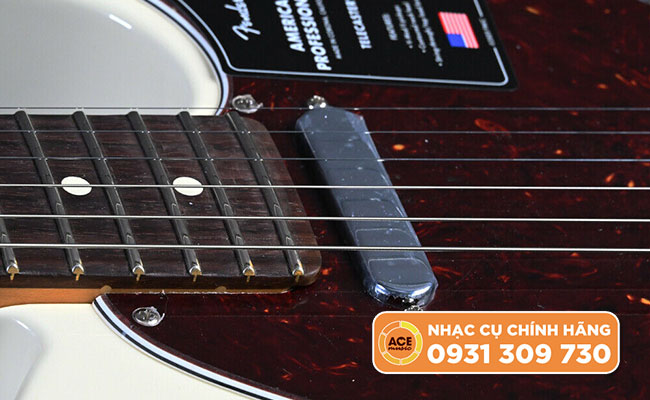 Đàn Guitar Điện Fender American Professional II Telecaster SS Rosewood Olympic White