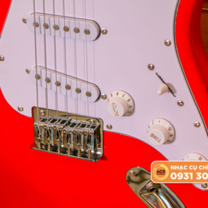 Mass-market-stratocaster-ht (7)
