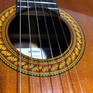 Đàn Guitar Classic Yamaha Cg192c (6)