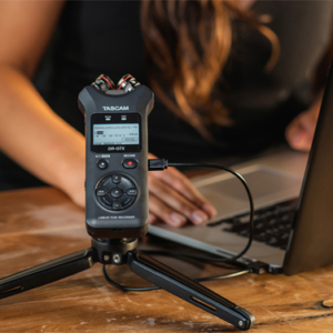 Máy Thu âm Cầm Tay Tascam Handheld Recorder Dr-07x (1)