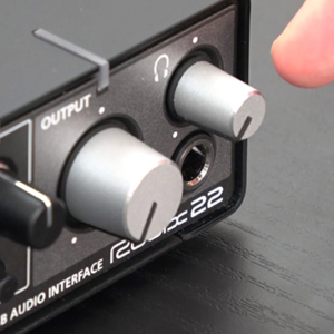 Thiết Bị Thu âm Soundcard Roland Rubix-22 (8)