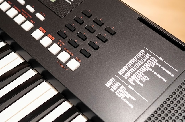 Âm Thanh đa Dạng Trên Roland Arranger E-x10