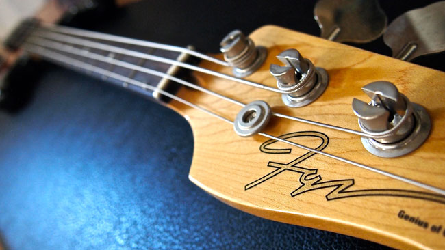 Thương Hiệu đàn Guitar Nhật Bản - Fujigen Gakki