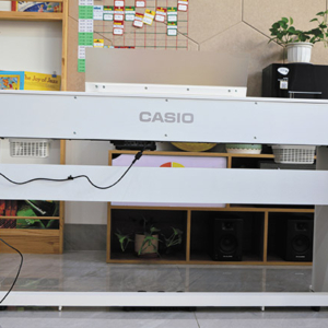 Casio-ap-s200-dan-piano-dien-phia-sau