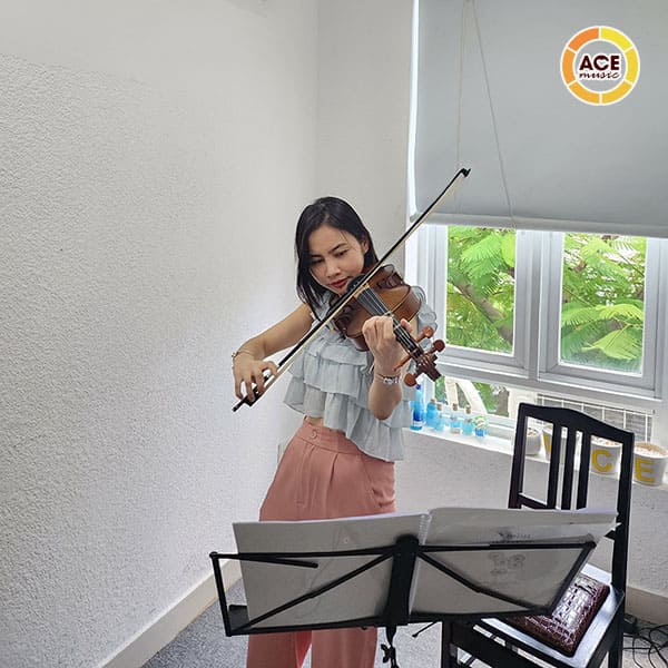 Hoc-vien-dan-violin-acemusic-11