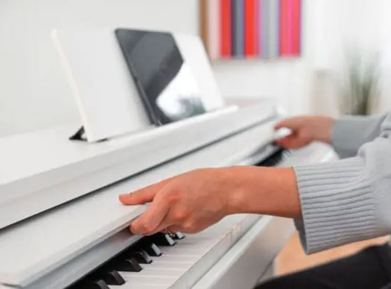Nap-truot-dan-piano-kawai-cx102-cx202