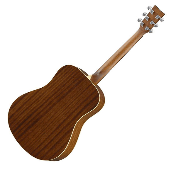 Mat-lung-dan-guitar-yamaha-f370