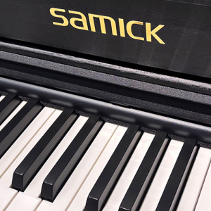 Ban-phim-dan-piano-dien-samick-first-1-plus