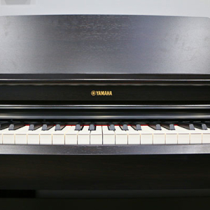 Dan-piano-dien-yamaha-ydp-166-moi-2026